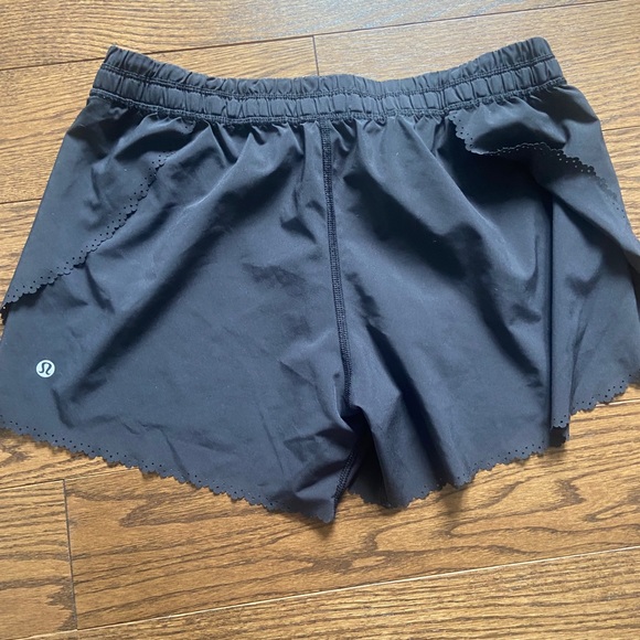 Lululemon black loose shorts - Picture 2 of 2